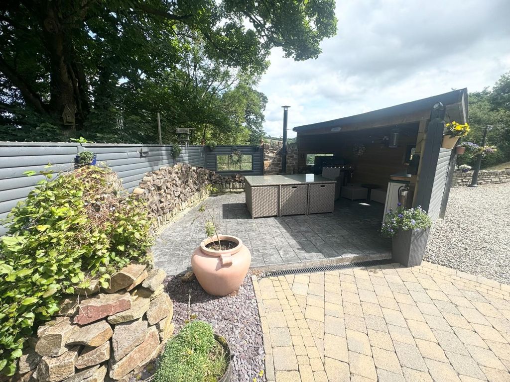 4 bed barn conversion for saleLower Ballyartan Road, Killaloo, Londonderry BT47 photo 4