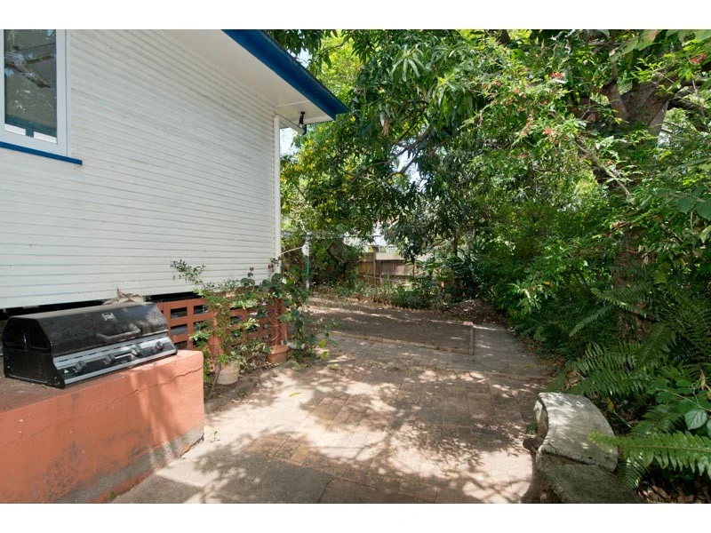 Additional image 10 of 137 Carmody Road, St Lucia QLD 4067