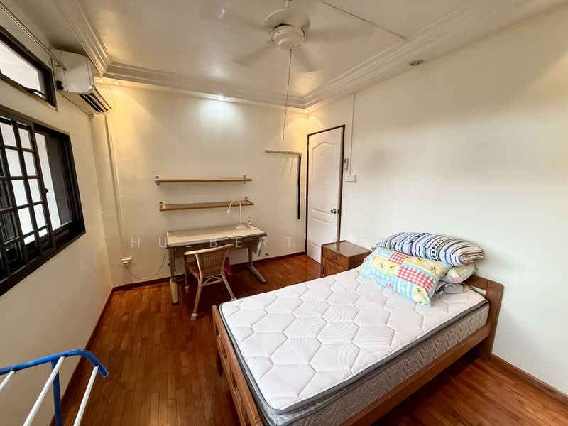 517D Jurong West Street 52 photo 4