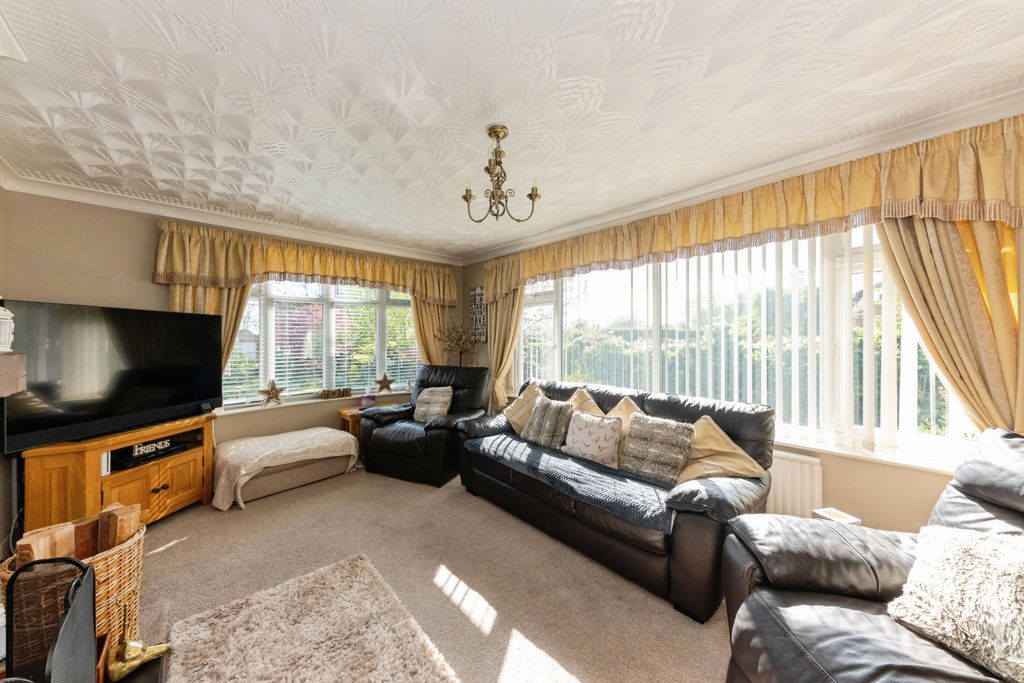 Additional image 6 of 2 bed detached bungalow for saleSea Dyke Way, Grimsby DN36