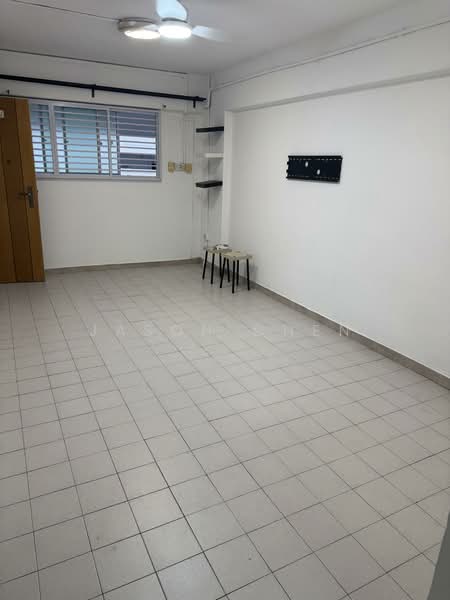 270 Yishun Street 22 photo 2