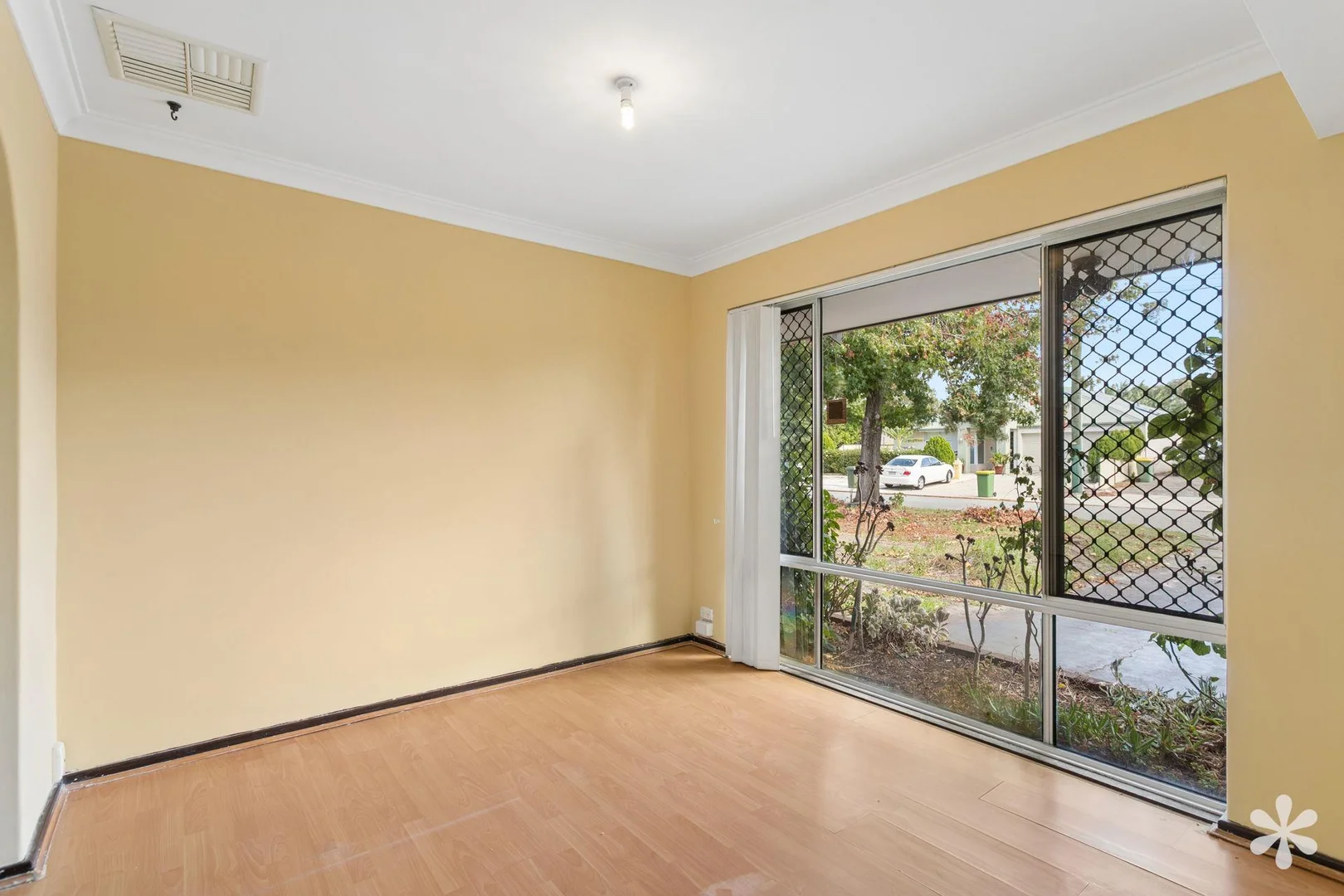 Additional image 11 of 36 Glennon Way, Rossmoyne WA 6148