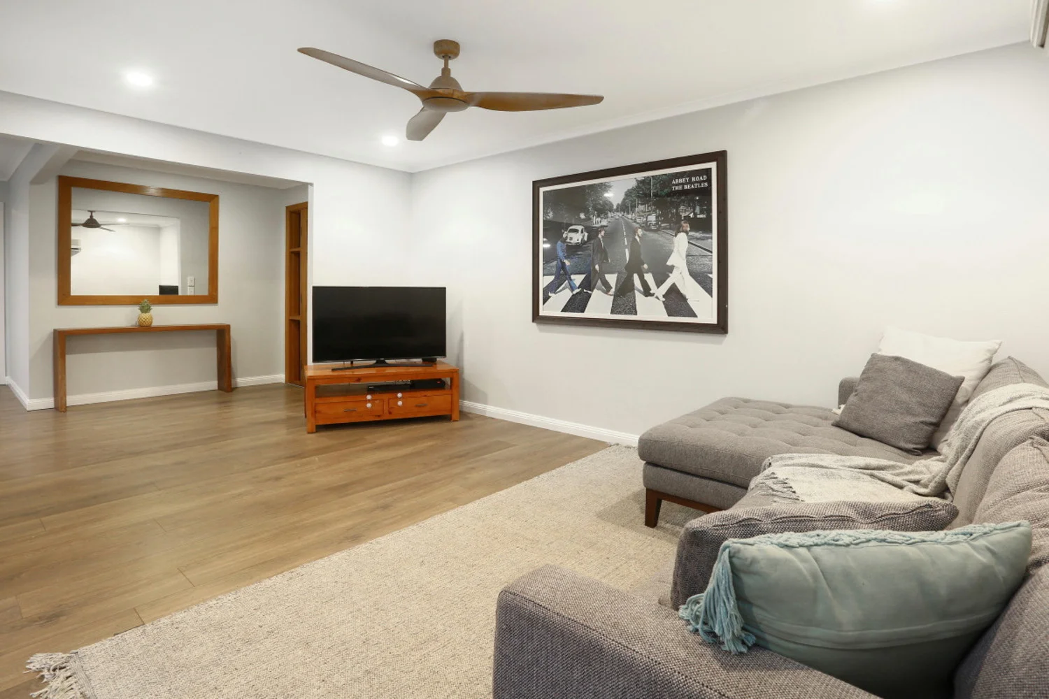 Additional image 9 of 27 Jesmond Road, Helensvale QLD 4212