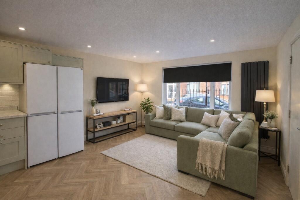 Additional image 2 of Raddlebarn Court - Room 2 - Ensuite Room, Selly Oak, West Midlands, B29