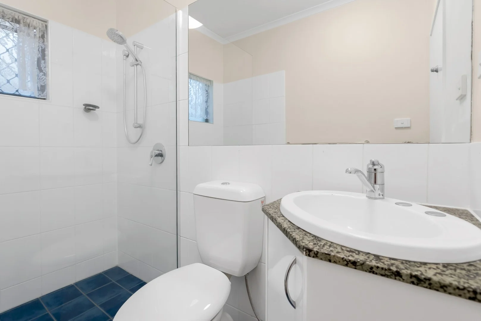 Additional image 16 of 7 Garland Close, Kanimbla QLD 4870