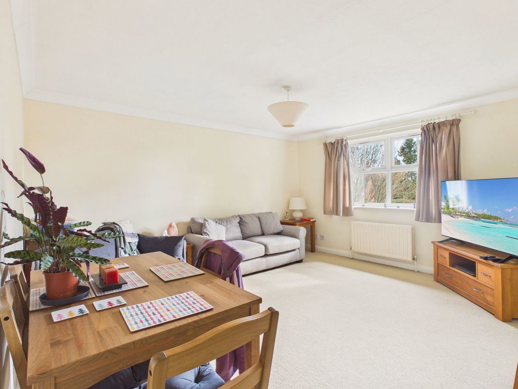 Additional image 2 of 1 bed flat for saleGreenacres, North Parade, Horsham, West Sussex. RH12