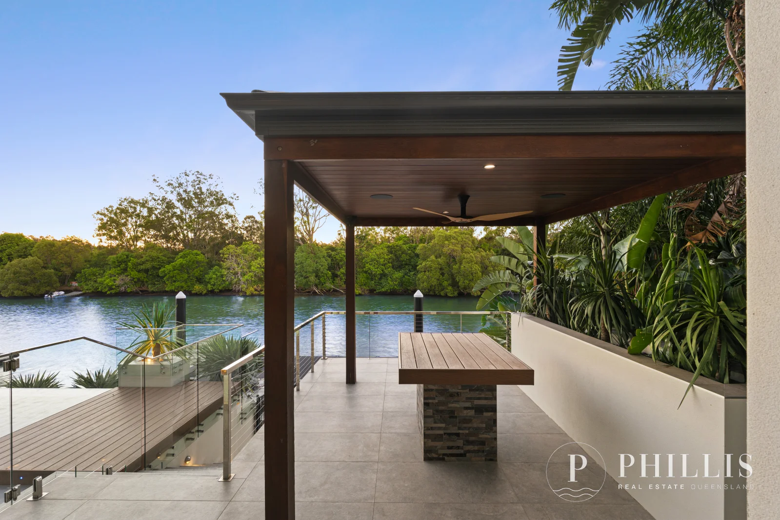 Additional image 50 of 2515 Cressbrook Drive, Hope Island QLD 4212