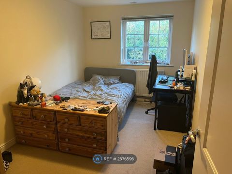 Longdown Avenue, Bristol BS16