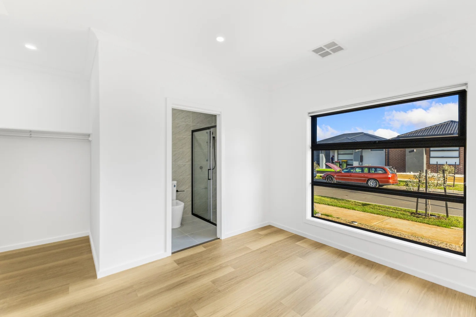 6 Damesfly Circuit, Tarneit VIC 3029 photo 5