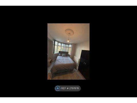 Glendower Road, Birmingham B42, Room to rent