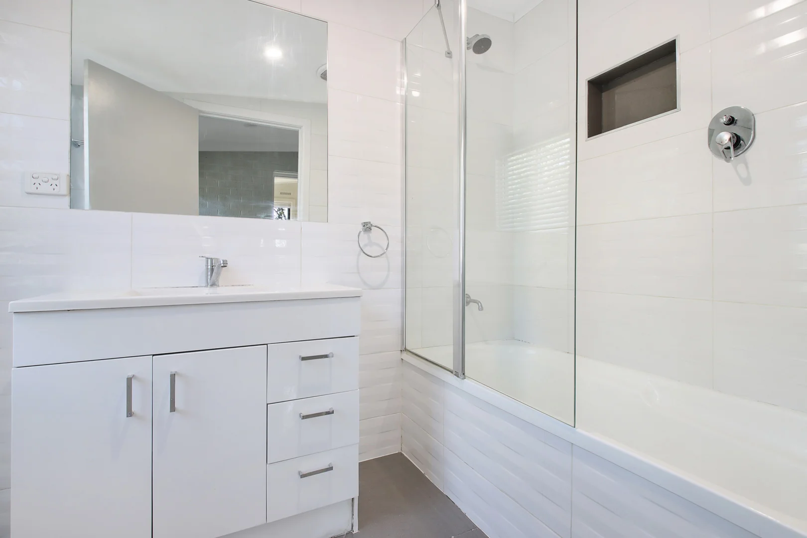 Additional image 7 of 569 Heathwood Avenue, Lavington NSW 2641