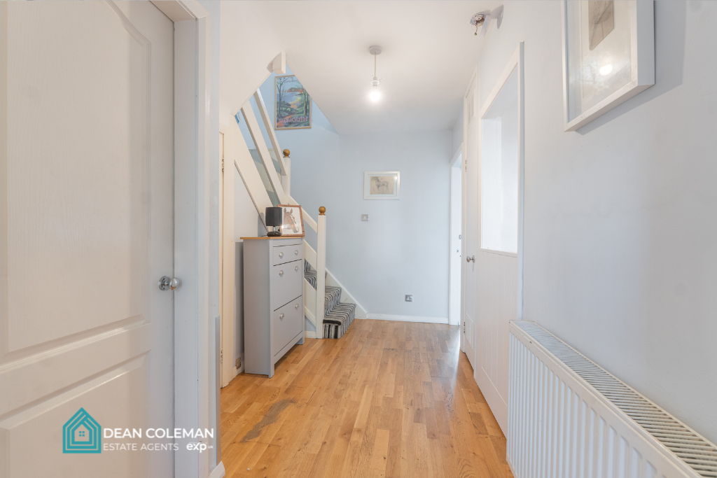 Redditch Road, Kings Norton, B38 8QS photo 3