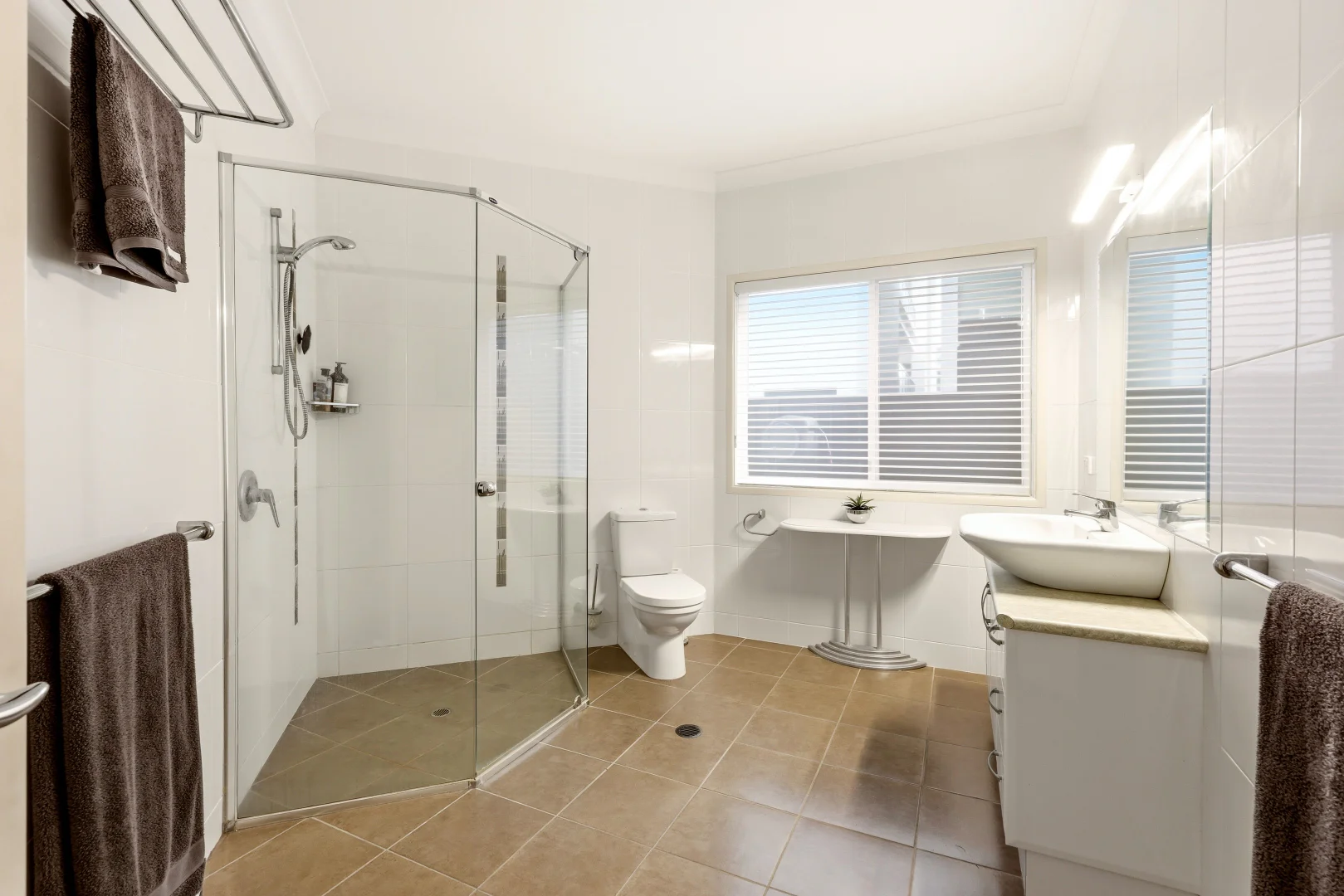 Additional image 19 of 155 Landsborough Avenue, Scarborough QLD 4020