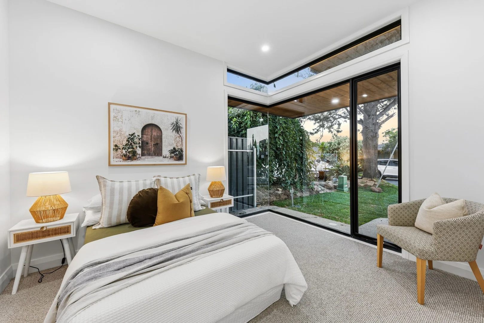11A Dutton Grove, West Lakes Shore SA 5020 photo 4