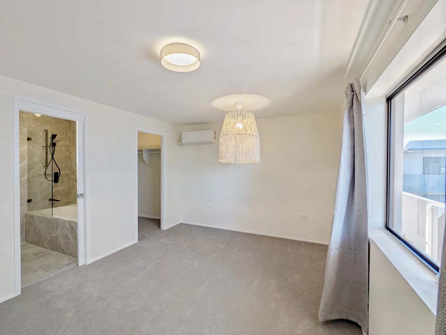 Additional image 4 of 301/132 Marine Parade, Southport QLD 4215