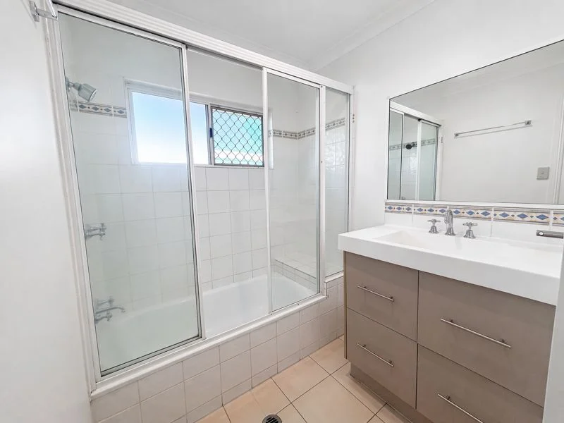 43 Glenrock Drive, Rasmussen QLD 4815 photo 5