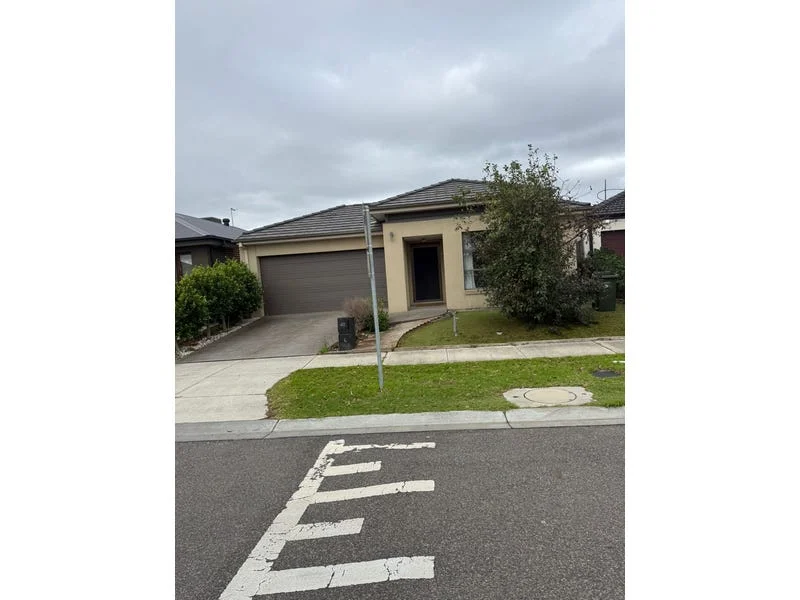 40 Barrangi Drive, Tarneit VIC 3029 photo 2