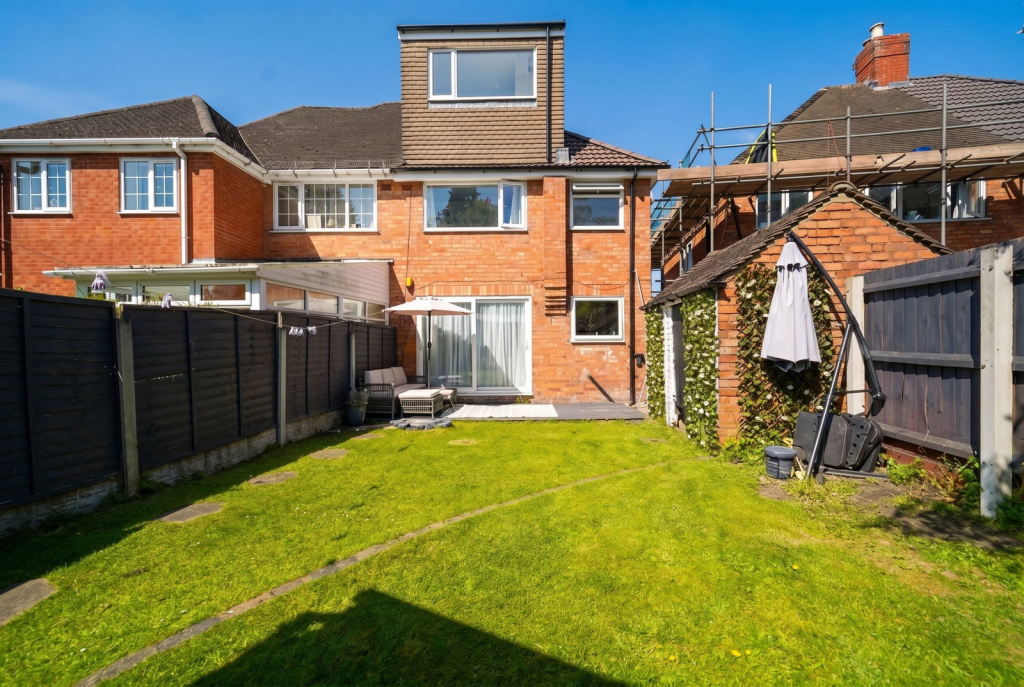 Additional image 20 of Moreton Road, Shirley