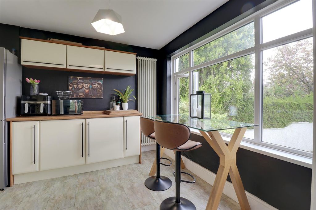 Additional image 7 of 4 bed bungalow for sale97 Donaghadee Road, Bangor BT20