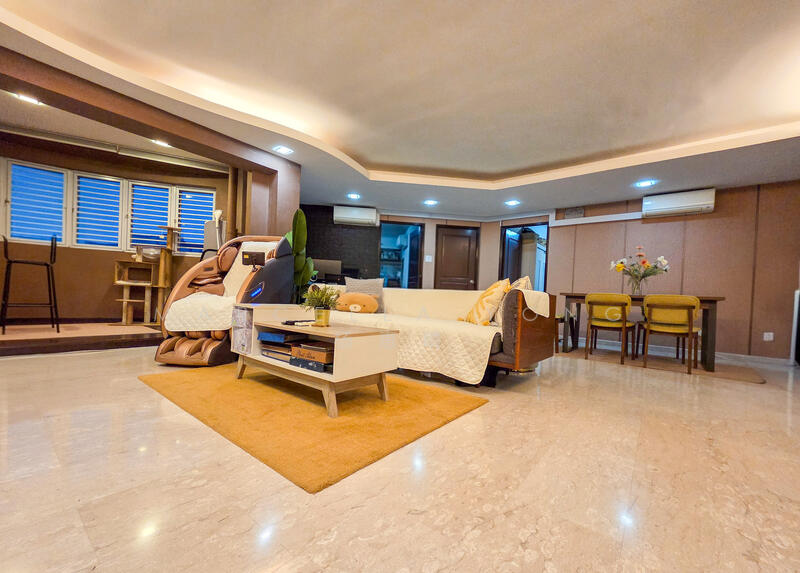 250B Compassvale Street photo 2
