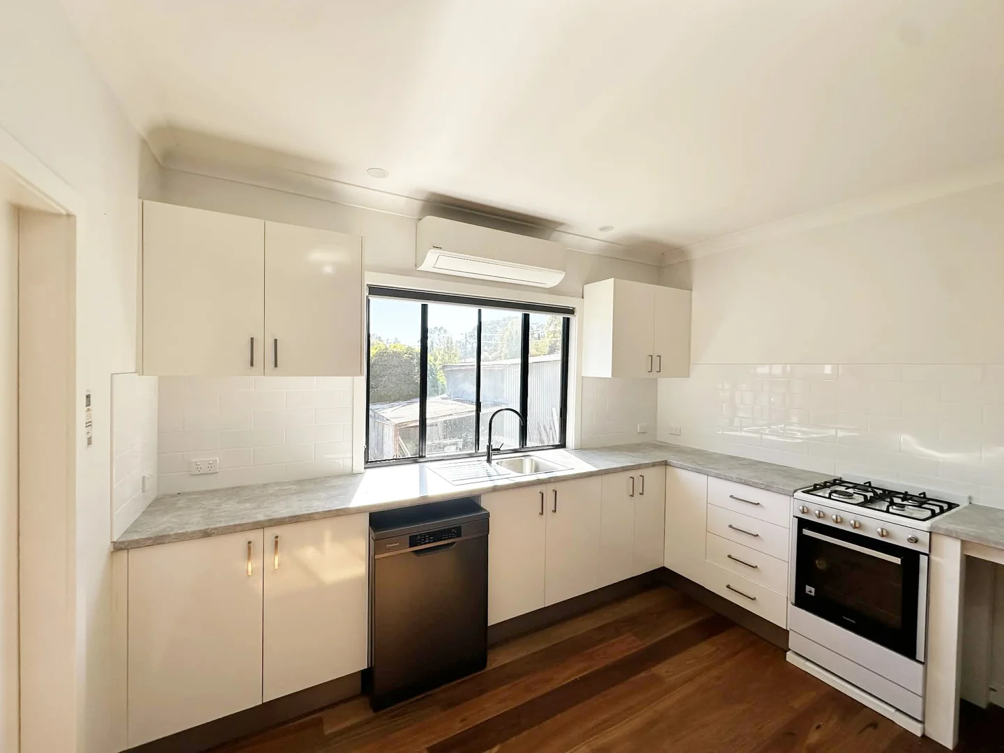 Additional image 2 of 113 Winton Street, Tumbarumba NSW 2653