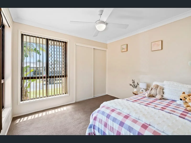 Additional image 14 of 33 Cosmos Court, Elanora QLD 4221