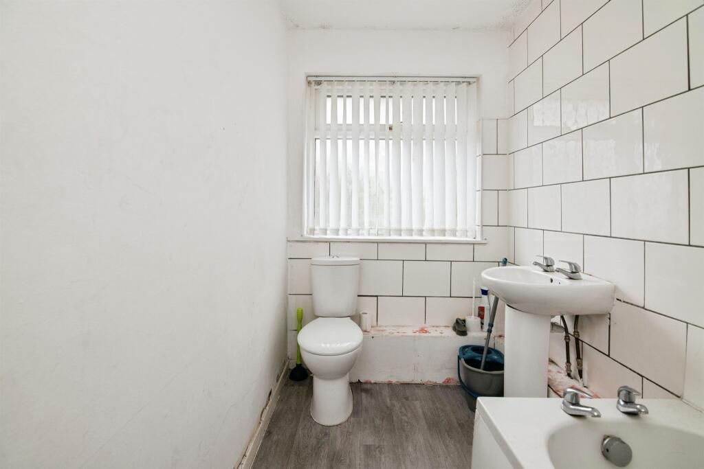 Additional image 14 of Oakthorpe Gardens, Tividale, Oldbury