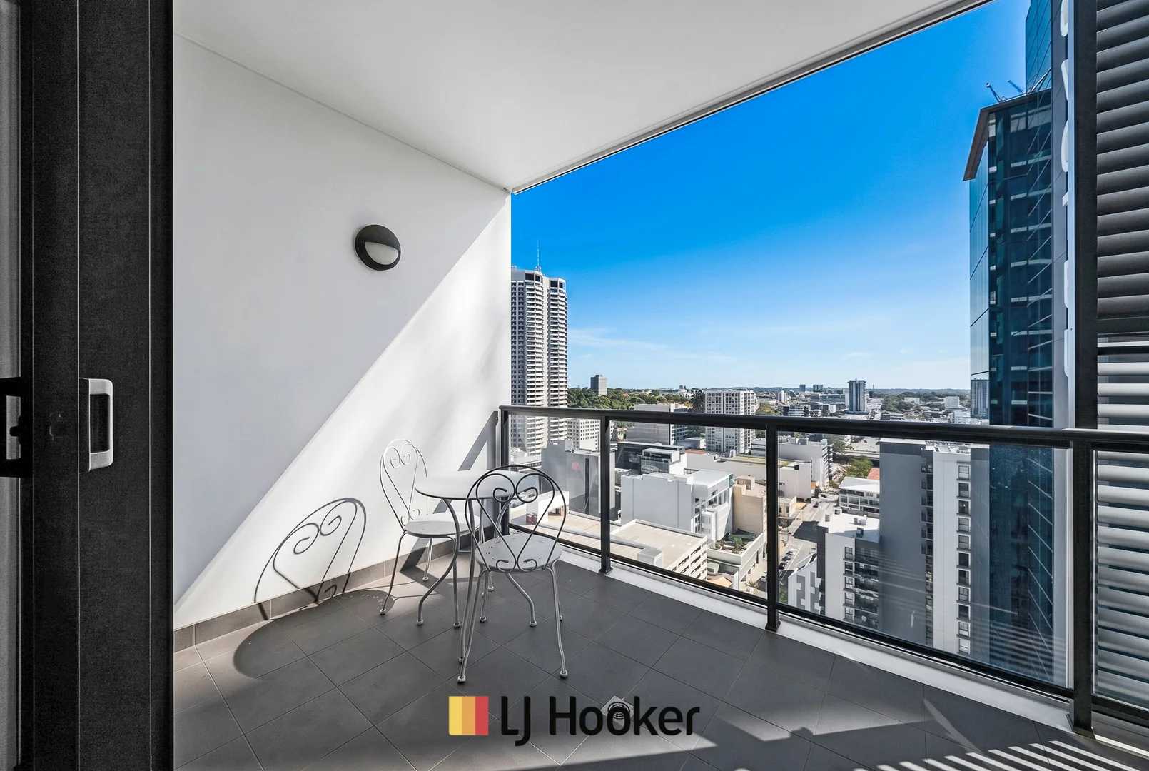 2206/380 Murray Street, Perth WA 6000 photo 3