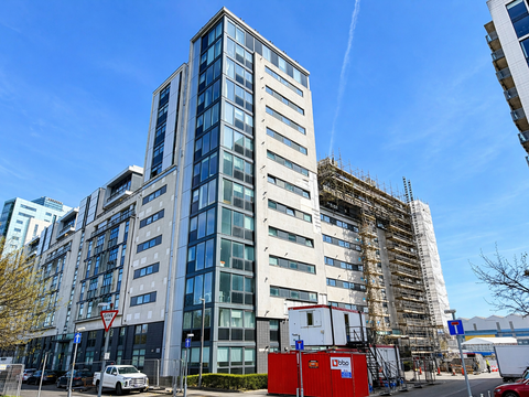 Castlebank Place, Glasgow G11