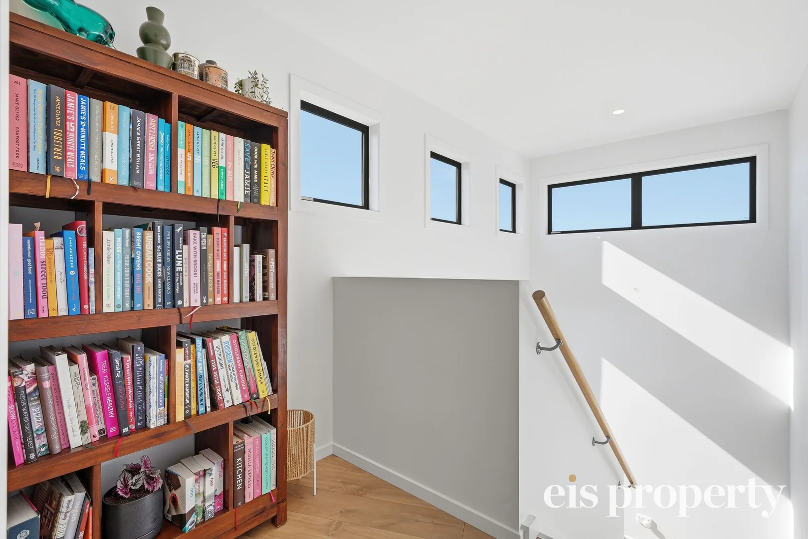 Additional image 20 of 9 Oberon Court, Dynnyrne TAS 7005