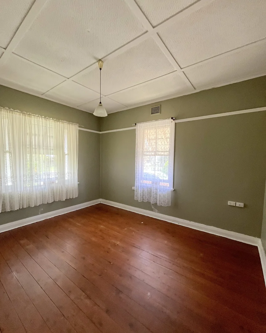 Additional image 3 of 8 Baronga Street, Cowra NSW 2794