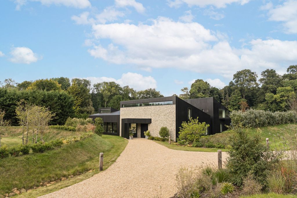 7 bed country house for saleGorelands Lane, Chalfont St. Giles, Buckinghamshire HP8