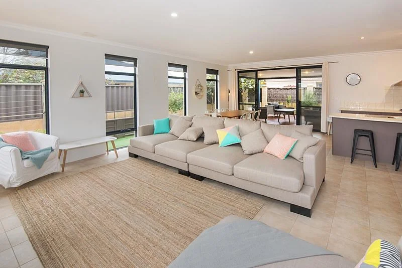 Additional image 3 of 159a Marine Terrace, Geographe WA 6280