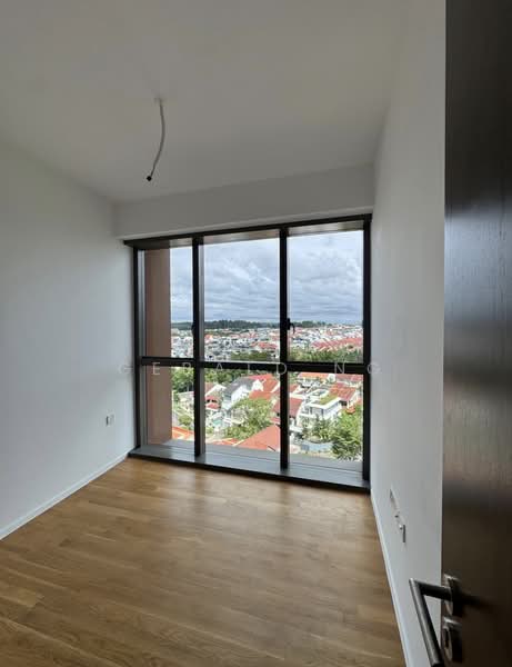 21 Ang Mo Kio Rise photo 2