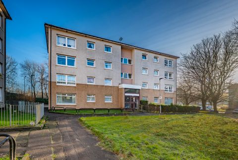 Glebe Court, Glasgow G4