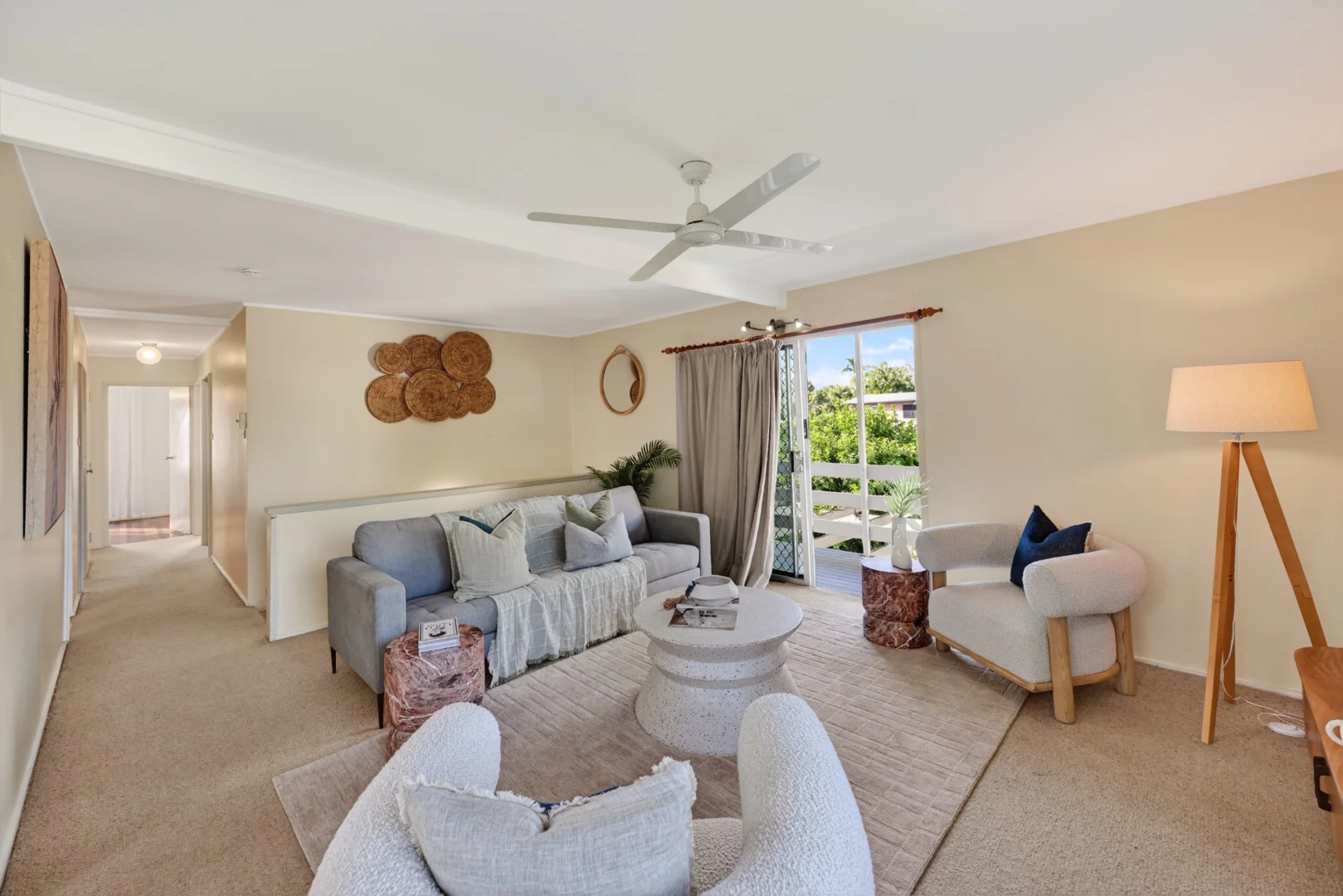 50 Renecol Avenue, Rasmussen QLD 4815 photo 2