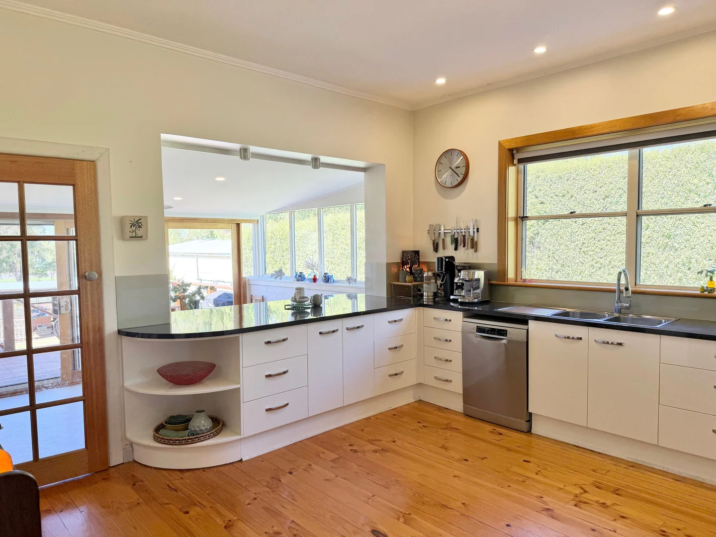 58 Shepherdson Road, Mount Gambier SA 5290 photo 2