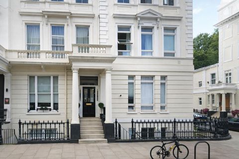 Gloucester Road, Kensington SW7