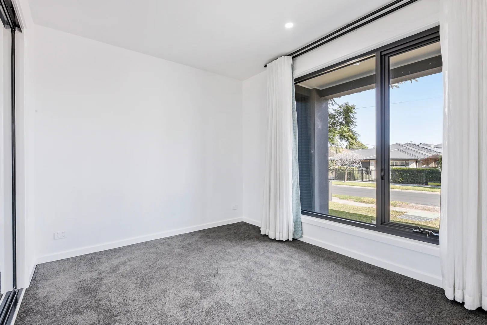 Additional image 7 of 8A Magnolia Avenue, Bentleigh East VIC 3165