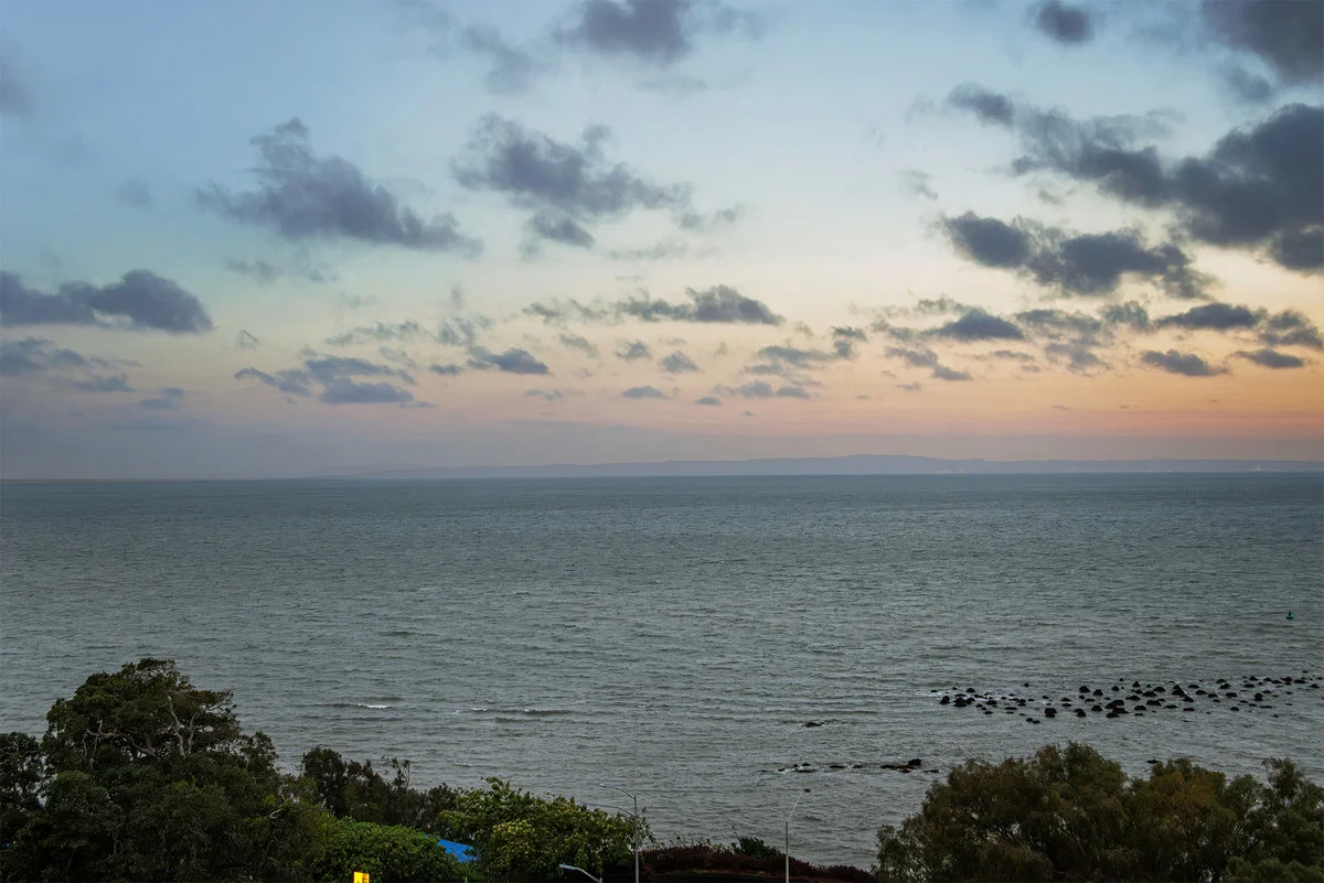 709/99 Marine Parade, Redcliffe QLD 4020 photo 4