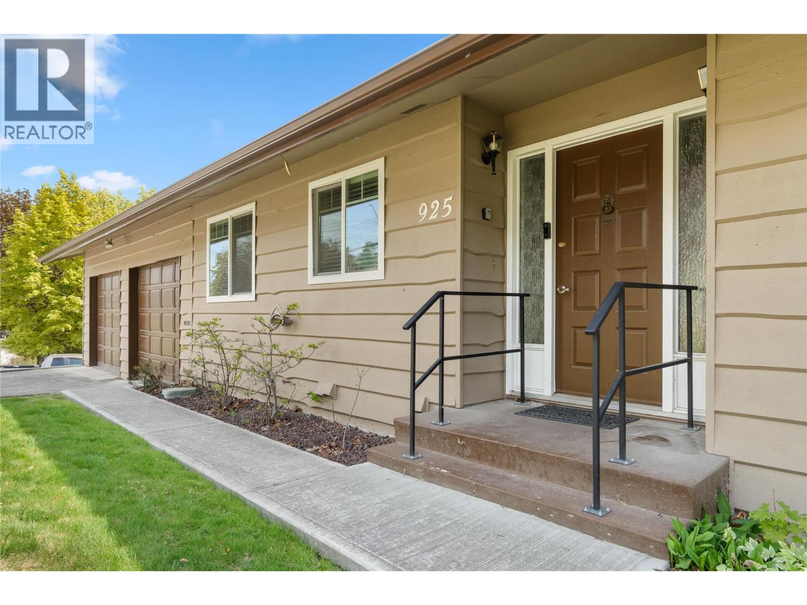 Additional image 3 of 925 Sicamore Drive, Kamloops, BC, V2B8B7