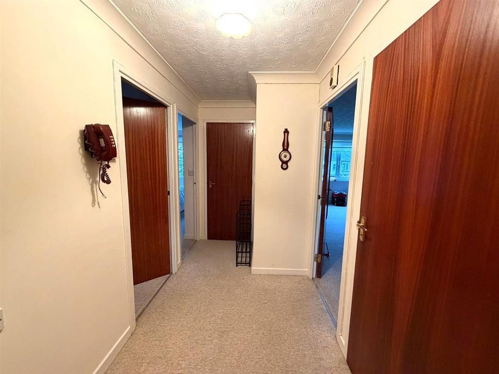 Additional image 6 of 2 bed flat for saleHome Gower House, St. Helens Road, Swansea SA1