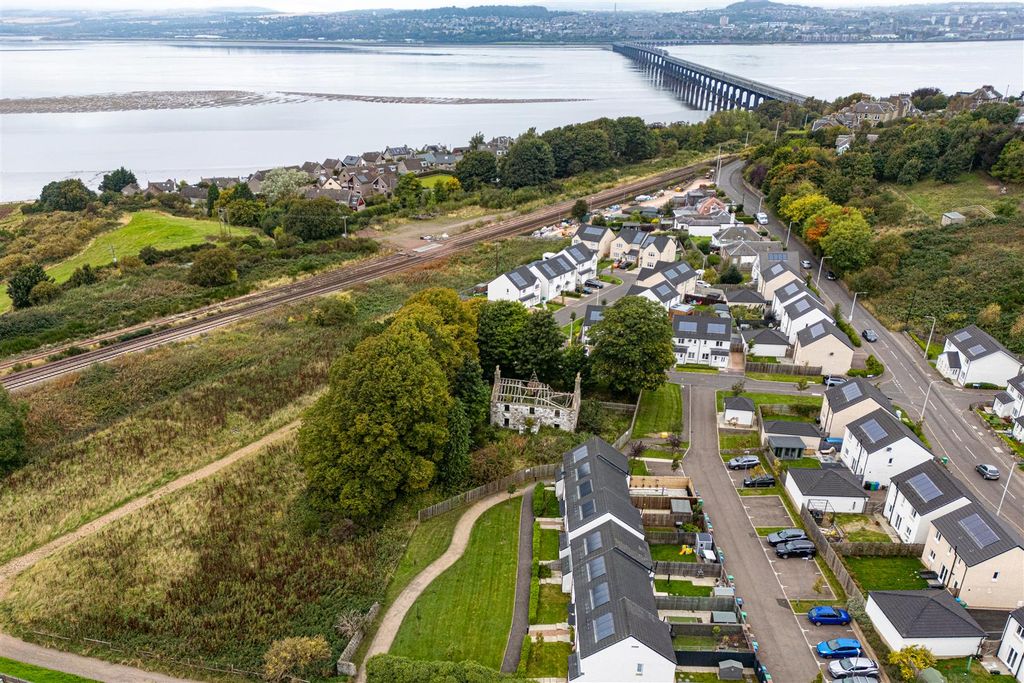 Land for saleEdith Mcfee Place, Wormit DD6