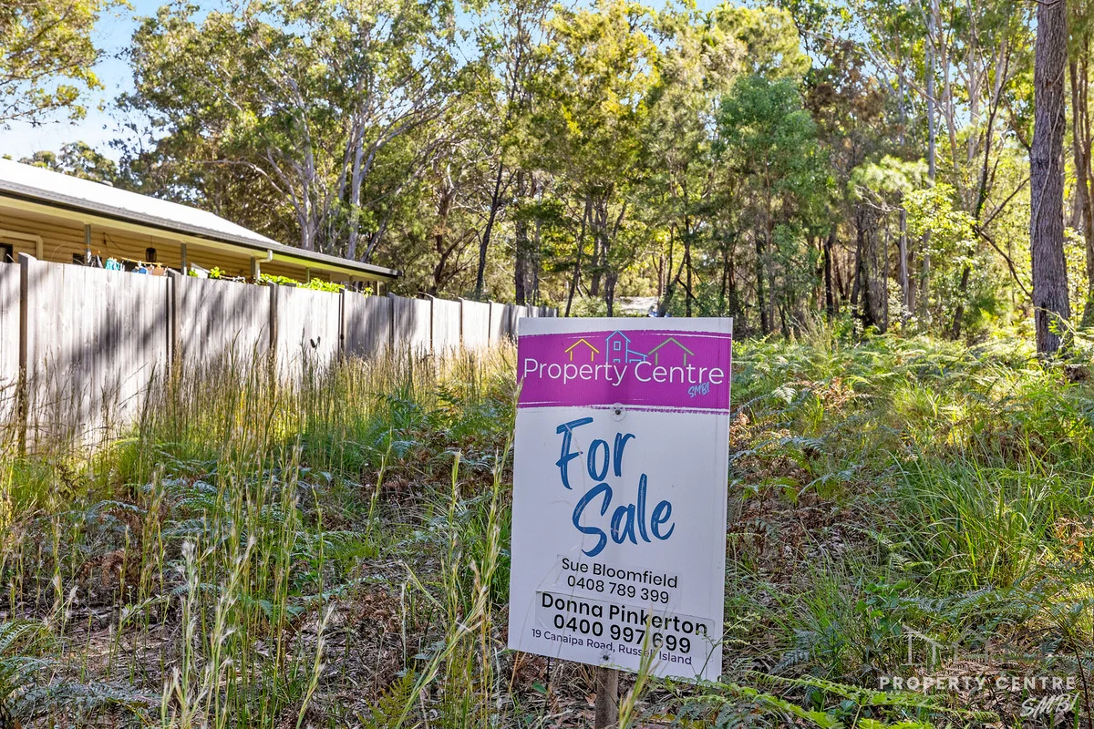 8 Castle Wood, Russell Island QLD 4184