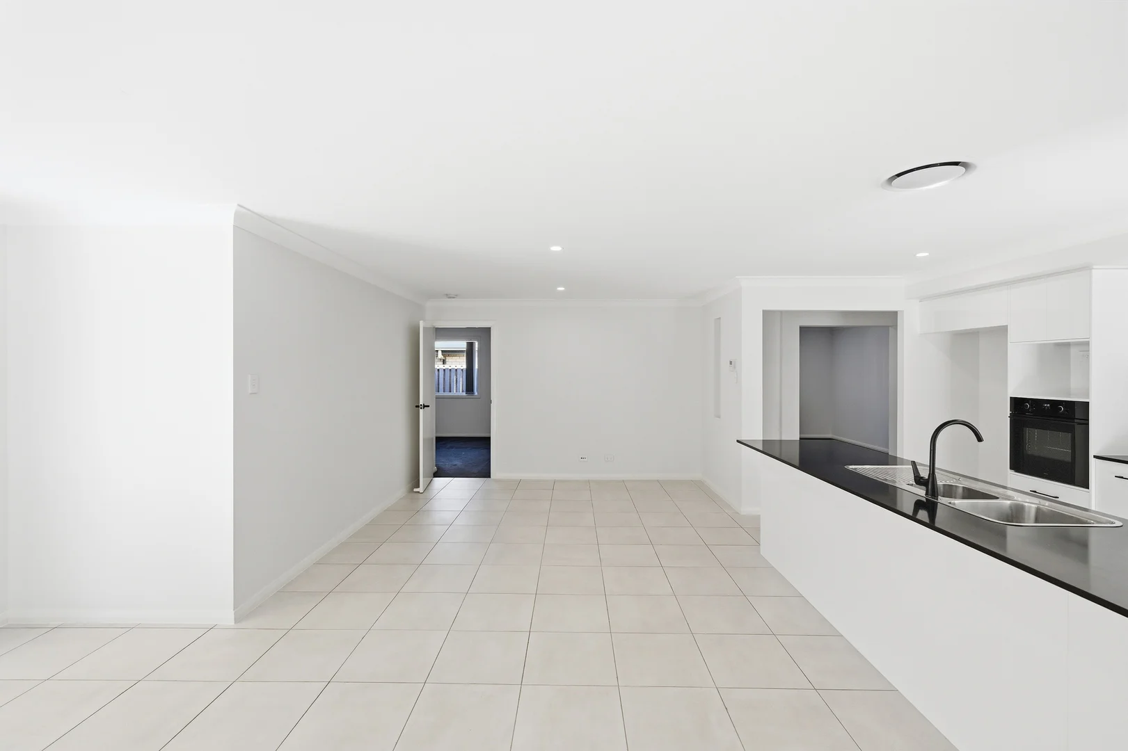 Additional image 3 of 5 Strathallan Terrace, Thrumster NSW 2444
