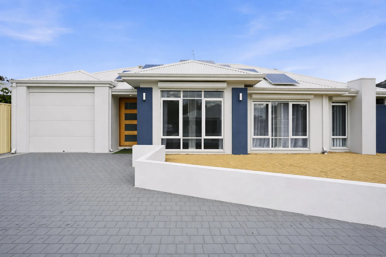 2A Lowth Road, Beckenham WA 6107