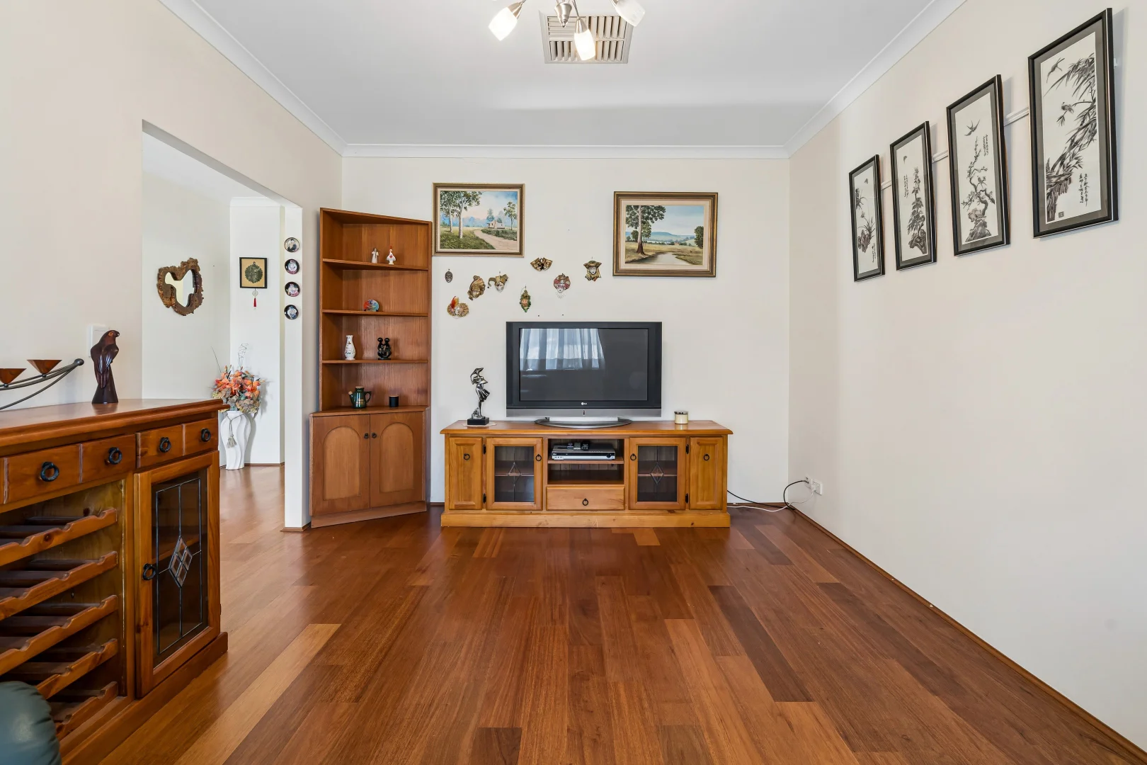 Additional image 4 of 30 Claridge Circle, Thornlie WA 6108