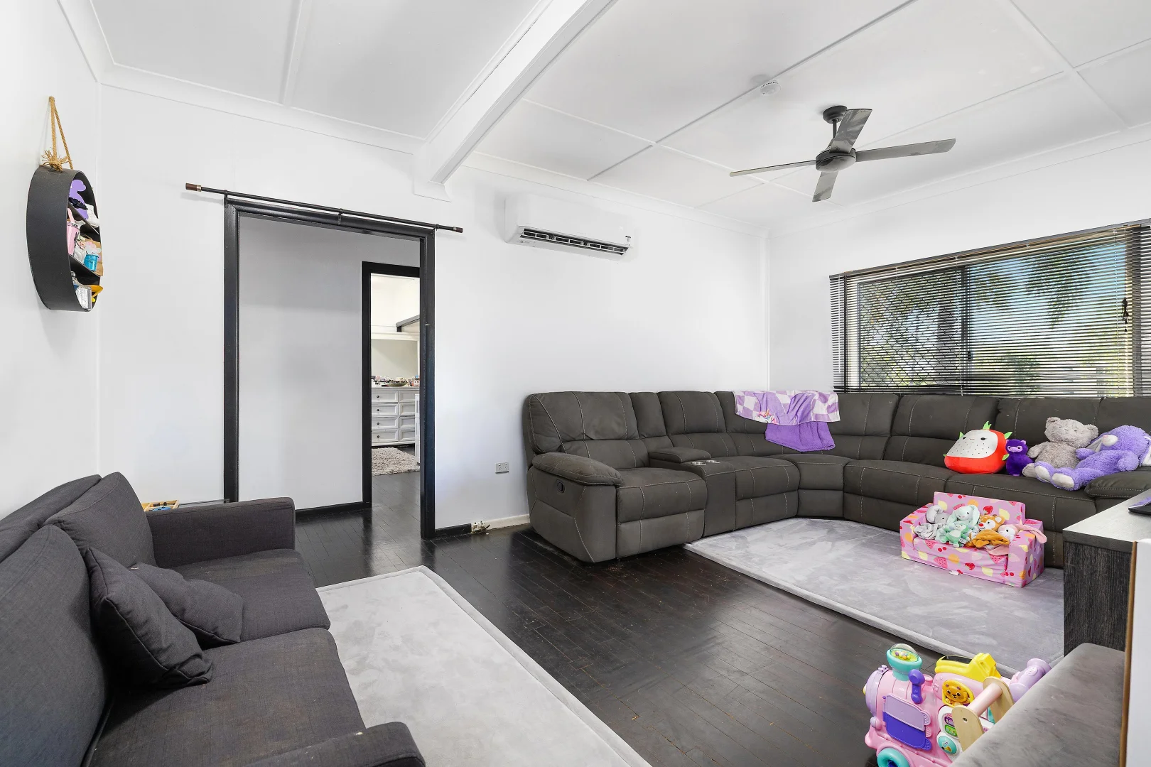 Additional image 6 of 246 Elphinstone Street, Koongal QLD 4701