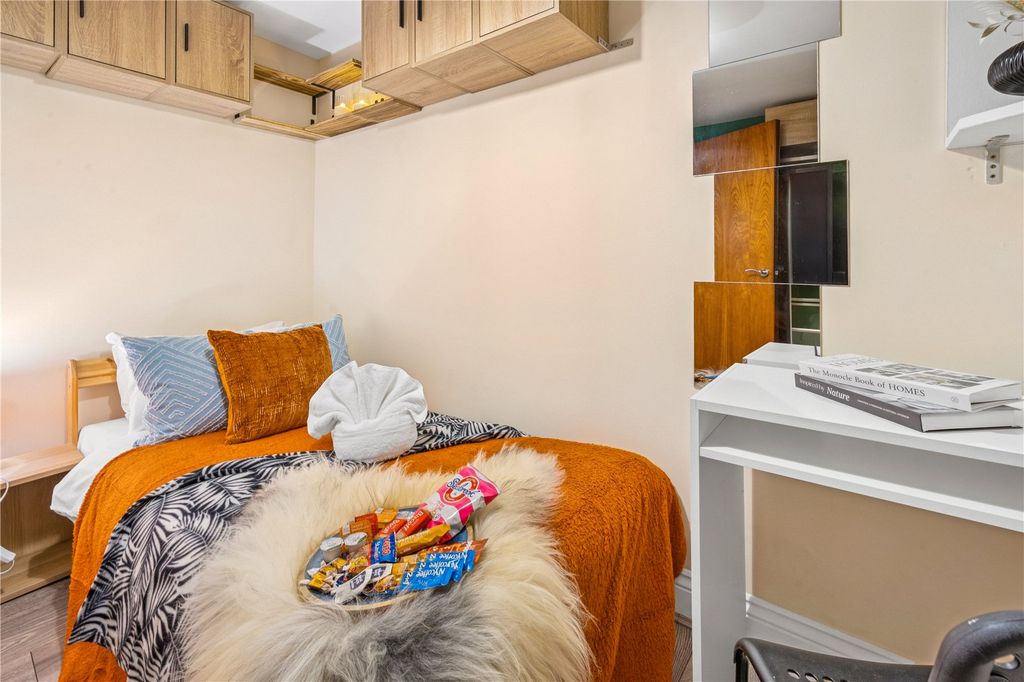 Additional image 24 of 4 bed terraced house for saleBear Yard Mews, Bristol, Somerset BS8