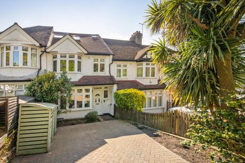 Ross Road, South Norwood, London SE25